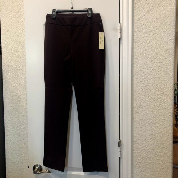 Tres Jolie  Pants - Slim Leg - Color: Brown - Size 6 -  Rayon/60%  Nylon/35% Spa - Picture 1 of 11